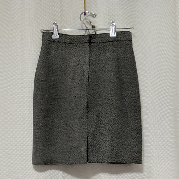 H&M Pencil Skirt - Picture 3 of 3